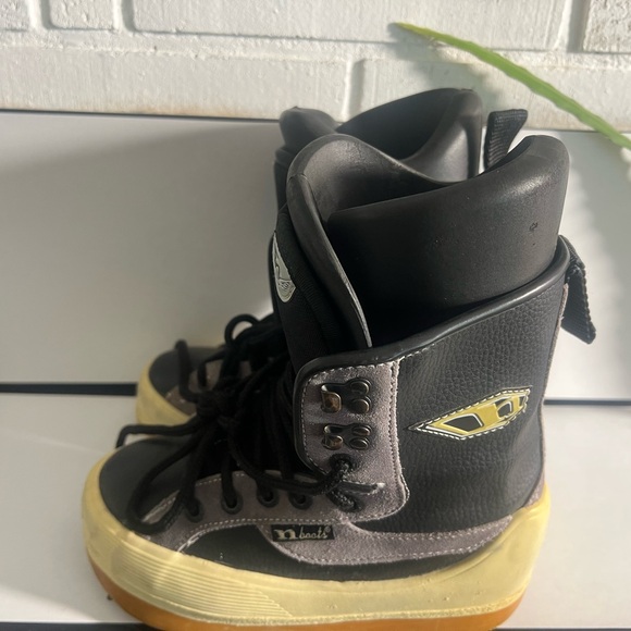 Kids Black and Gray Boots with Tan Soles - Picture 1 of 2